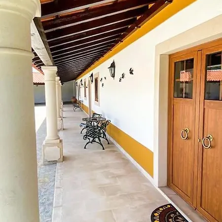 Sitio Terra Do Loureiro Tatil Evi *